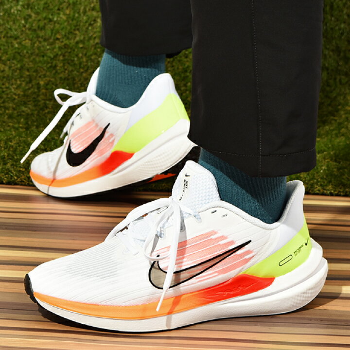 楽天市場 送料無料 ナイキ ランニングシューズ メンズ Nike エア ウィンフロー 9 靴 ランニング ジョギング スニーカー ホワイト 白 Dd63 22冬新作 スノボー アウトドアのエレスポ２