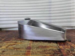 T-75@}n@YAMAHA SR400&SR500p@RtB^N@It 9L ^NH[