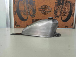 T-83 �z���_�@V-�c�C���}�O�i250 V-TWIN MAGNA VT250 �X�|�[�c�X�^�[�^���N�@9L �^���N����H�[