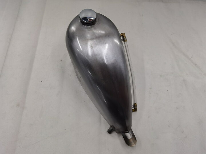 スポーツスター用タンク(7.9リットル) （楽天市場】T-29 タンク製作 