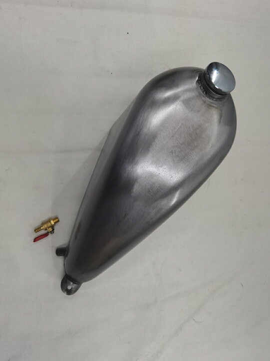 楽天市場】T-99 汎用 ハーレー用 ナロースポーツスター カスタムタンク 