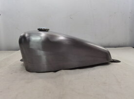 T-154 ヤマハ　ドラッグスター1100　DRAGSTAR1100　XVS1100 DS11　カスタムタンク　ボルトオン　タンク製作工房
