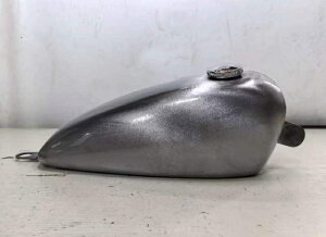 T-140 ���}�n�@YAMAHA SR400&SR500�@�K�X�^���N�@�i���[�@�����R�b�N�d�l�@�{���g�I�� �@�^���N����H�[