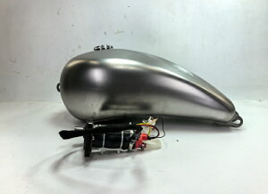 T-203 ハーレー ダイナ インジェクション車 Harley Dyna FXD  カスタム ボルトオン 2007~2017年用 タンク製作工房