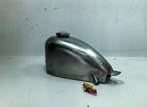 T-213 ハーレー用 汎用品 スポーツスター  ガスタンク チョッパー カスタム タンク製作工房