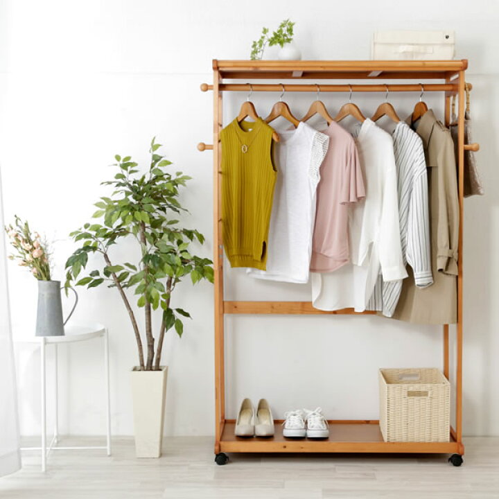 楽天市場 ハンガーラック 天然木 木製 フレーム 幅110cm シングル カーテン付き クローゼットハンガーラック 洋服ラック 天板付き 下棚付き フック付き キャスター付き アウトレットファニチャー 楽天市場 ハンガーラック 天然木 木製 フレーム 幅110cm シングル カーテン付き クローゼットハンガーラック 洋服ラック 天板付き 下棚付き フック付き キャスター付き アウトレットファニチャー