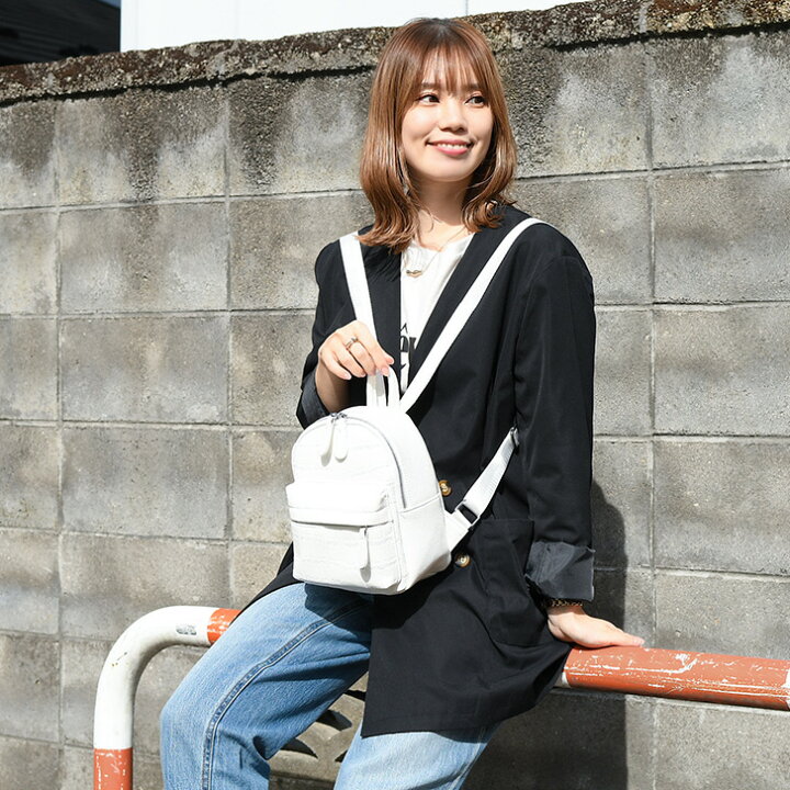 楽天市場 ミニ リュック クロコ型押し レディース リュックサック 小さめ ミニバッグ おしゃれ 女性 女の子 フェイクレザー 合成皮革 Puレザー かわいい 通勤 通学 コンパクト 軽量 軽い 韓国ファッション 黒 白 Real Style リアルスタイル