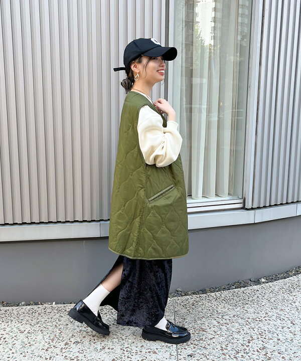 究極」お洒落 キルティング ジレ 前開き ベスト ロングベスト フード 中綿 キルト 軽量 ひょうたん アウター ロングジレ ロング 体型カバー  レディース 大きいサイズ ライトアウター 黒 ダウン 風 インナーダウン ダウンベスト 秋 夏 HUG.U – HUG.U（ハグユー） [lsjdln  ... [lsjdln] キルティングベスト キルトベスト 立ち襟 軽量 ジッパー 防寒 秋冬 レディース ダウンベスト キルティング ベス