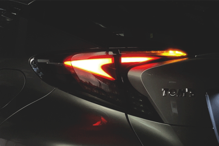 【国内配送】 SEQUENTIAL LAMP TAIL LED TOM'S トヨタ シーケンシャル テールランプ LED (81500-TZX10)【電装品】トムス ZYX10/NGX50用 MC前 C-HR - テールランプ