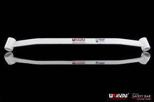 Ultra Racing �t�����g�����o�[�u���[�XBMW 1�V���[�Y E82/E87 UC30/UD20/UD30/UF20/UF30�p (LA2-1123)�y�⋭�p�[�c�z�y�����ԃp�[�c�z�E���g�����[�V���O Front Member Braces