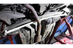 Ultra Racing ���A�����o�[�u���[�XBMW Z3 E37 CH19�p (RL2-2974)�y�⋭�p�[�c�z�y�����ԃp�[�c�z�E���g�����[�V���O Rear Member Braces