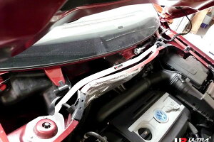 Ultra Racing tg^[o[AEfB Q3 8UCCZF/8UCHP/8UCPSF/8UCZDp (TW2-1465)y⋭p[czyԃp[czEg[VO Front Tower Bar