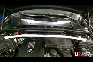 �y�G���g���[�Ń|�C���g10�{�zUltra Racing �t�����g�^���[�o�[BMW 3�V���[�Y E90/E92/E93 AV30/KG35/WB35/DX35/WL35�p (TW2-1796)�y�⋭�p�[�c�z�y�����ԃp�[�c�z�E���g�����[�V���O Front Tower Bar