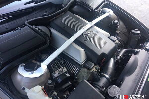 �y�G���g���[�Ń|�C���g10�{�zUltra Racing �t�����g�^���[�o�[BMW M5 E39 DE50�p (TW2-3061)�y�⋭�p�[�c�z�y�����ԃp�[�c�z�E���g�����[�V���O Front Tower Bar