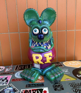 y bgtBN E 30cm z@RatFink Pearl Color Figure p[J[ tBMA