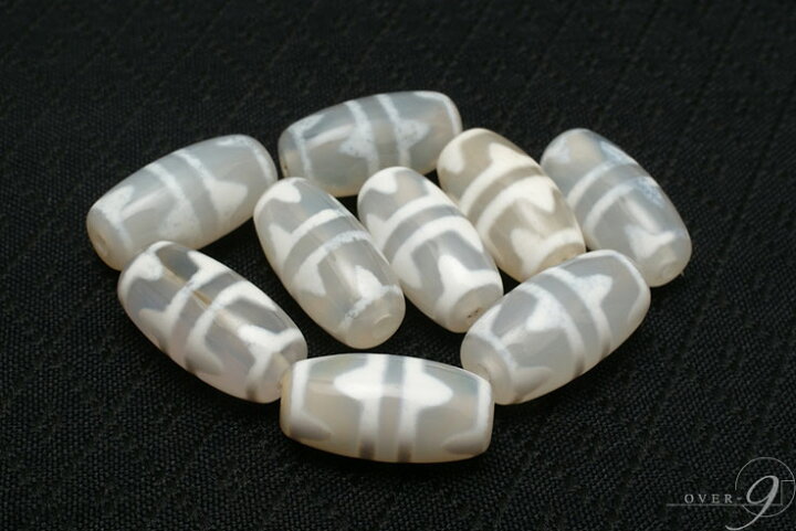 楽天市場】【老玉髄天珠 白 四線虎牙天珠 約20mm×10mm】【メール便不可  