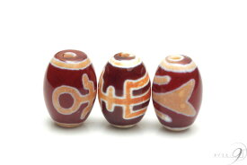 エントリーで【ポイント10倍】企画開催中♪ 紅玉髄　大人天珠　約14mm×10mm【メール便可】