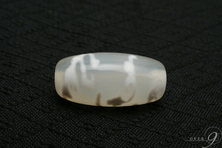 楽天市場】【老玉髄 白 朱雀天珠 約24mm×12mm】【メール便不可】【B 