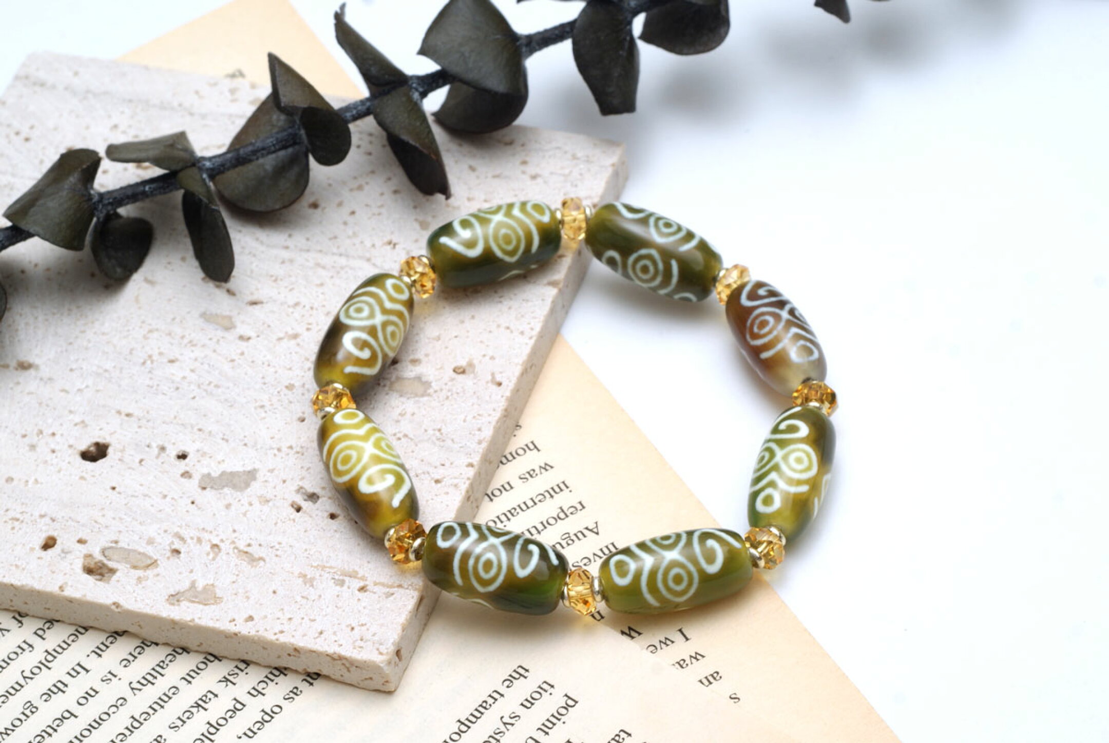 ＞＞＞法相佛眼天珠の存在感が際立つパワフルブレス（1/2）