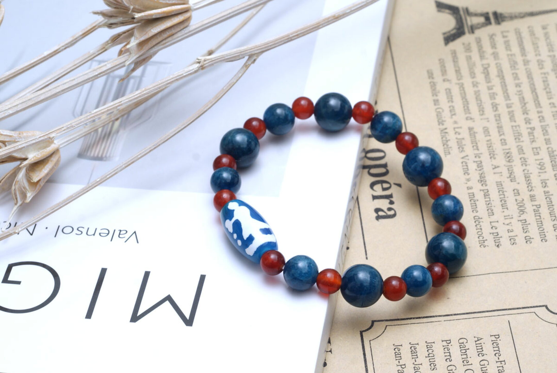 ＞＞＞双観音天珠×朱砂老礦石アパタイト個性派ブレス（1/2）