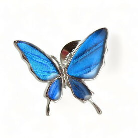 (Psyche/現品) 舞い飛ぶアゲハ蝶デザイン バタフライ ラペルピン [カキカモルフォ] メンズプシュケ
