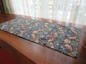 Laura's Beau p e[uZ^[ EBAX 70×30cm Morris Design Oxford Rbg e[uNX e[u ^yXg[ Jo[ z  􂦂 v[g Mtg CeA G 