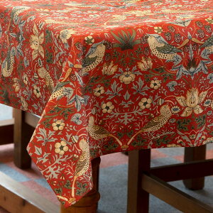 Le Chateau p EBAX Rbge[uNX ` 132 x 228cm D_ Strawberry Thief Red LCTBCGYCTR22874