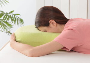 枕|楽だ寝ぇ横向き寝用まくらゴロ寝枕(縦40×横45×厚11センチ)使い方自由自在多機能まくら新登場です!【ギフトラッピング無料】【お昼寝クッション/ごろ寝/まくら/ピロー/pillow/うつぶせ寝/ピンク/ベージュ/ネイビー/ギフト】