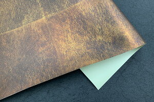 �y�A�E�g���b�g����i�z�@�܂�Ŕ������̂悤�ȃv�����g�@�ԊL�������������[���@1m�P�ʃJ�b�g����