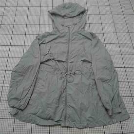 ◇ Θ イー E EKL5SP0040 ナイロンパーカー サックス系 Lサイズ メンズ E 【中古】