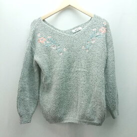 ◇ dazzlin ダズリン Vネック フラワー刺繍柄 厚手 モコモコ ガーリー 長袖 ニット サイズF グレー レディース E 【中古】