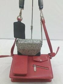 ◇ ◎ CHARLES & KEITH チャールズ＆キース ショルダー バッグ レッド レディース P 【中古】