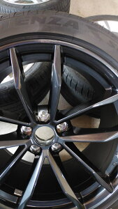 レイズ Volk Racing ボルクレーシング 日産フェアレディZ RZ34 ホイール色 13ml タッチペン タッチアップ ペイント 車 ペン 傷 キズ 傷隠し メンテナンス キズ隠し サビ 修正 筆付き 色 DIY 塗料