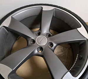 AEfB[@}bgK^|bV@F@13ml@^b`y@^b`Abv@  zC[  LY B h Mt F LYB DIY h