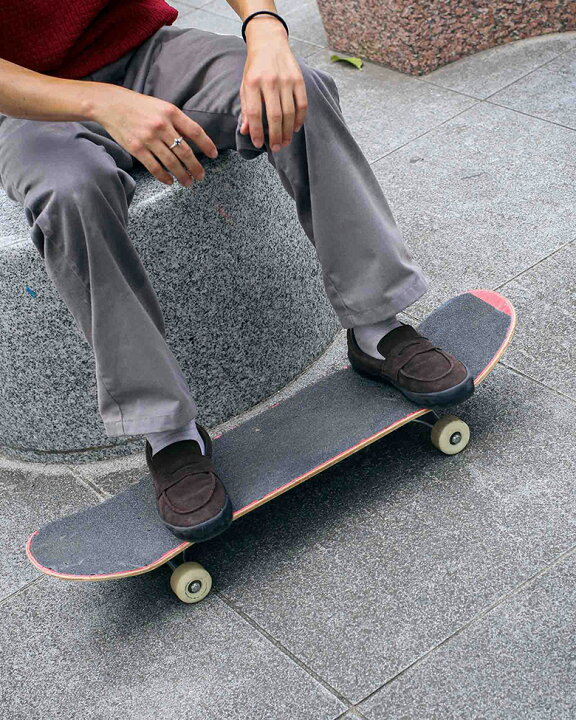 楽天市場】バンズ スニーカー VANS SKATE LOAFER SUEDE BROWN / BLACK 