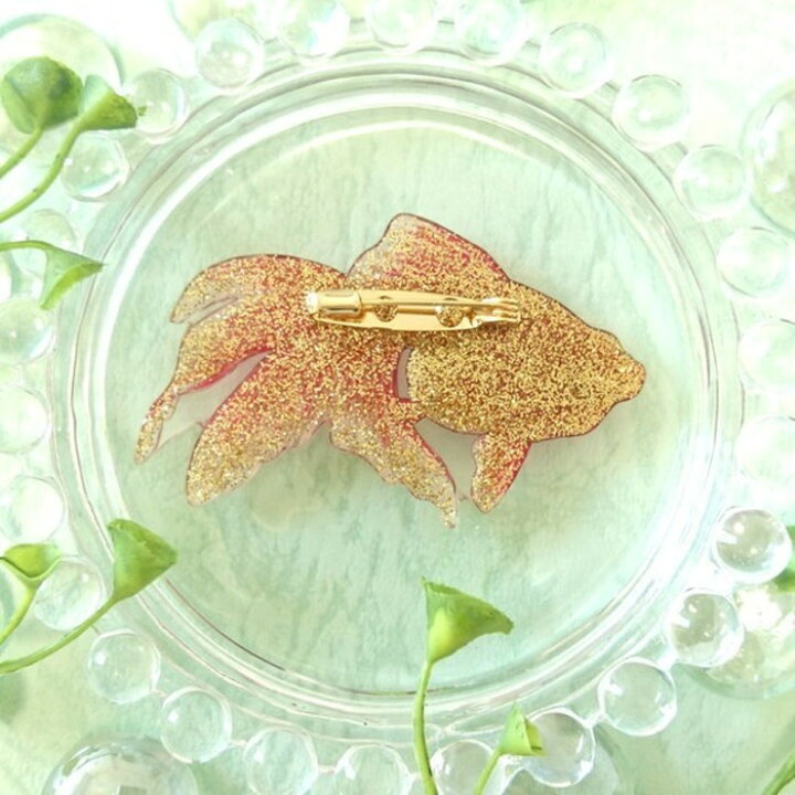 帯留め ブローチ 琉金 出目金 錦鯉 東錦 キンギョ 金魚 リュウキン 帯飾り 浴衣 夏祭り 帯締め 飾り紐 帯飾り レディース カイセイ加工(透明屋パク) 1342 帯留 金魚 金魚鉢 浴衣 夏祭り 花火大会 ガラス玉 天然貝殻
