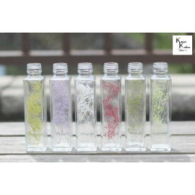 大地農園「ボトルインフラワー　カスミソウ　色を選べる1g　スクエア150ml 1本」プリザーブドフラワー　プリザ　ハーバリウム　小花 ドライフラワー ハーバリウム アロマワックスバー サシェ キャンドル 花材