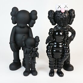 MEDICOM TOY / メディコムトイKAWS Family / カウズ ファミリーBlack / ブラック 黒 フィギュア2021 正規品 新古品【中古】