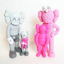 楽天市場】kaws bff open edition pinkの通販 