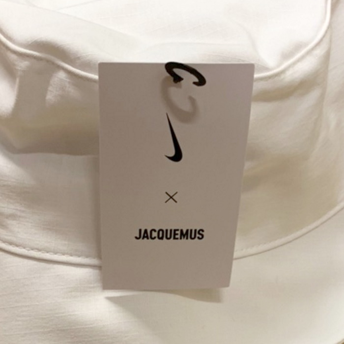 2022 Jacquemus × NIKE / ジャックムス ナイキLe BobNRG EU Bucket Hat / バケット ハットWhite /  ホワイト 白正規品 新古品【中古】 | PALM　NUT
