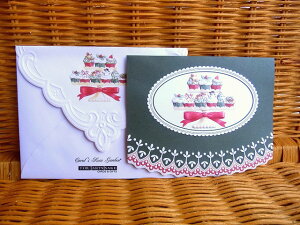 Carol Wilson LEB\NX}XJ[h JbvP[LTiered Cupcakes