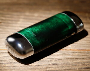 KlP[X iɂĂEl薁ŃOf[VIkvH[p[B[ ChCWpl