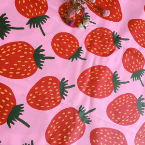 marimekko mansikka R[eBOn 50cm×138cmP Jbg̔ sN ؂蔄 }bR }VbJ t@ubN tBh z CeA Lb` Rbg Ȓ` rO J[