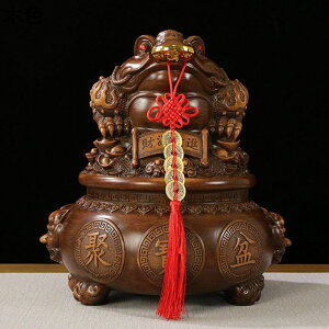 金蟾 聚寶盆 風水グッズ 三脚 銭蛙 カエル 貯金箱 風水置物 金運祈願 招財 開運 商売繁盛 財運 招福 幸運 金運アップ 金運上昇 ホーム インテリア オフィス 店飾り 家用 ギフト 贈り物 起業 開