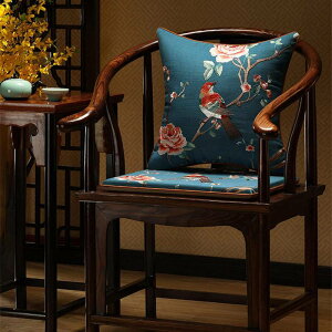 座布団 フロアクッション スクエア クッション ふわふわ 無地 シートクッション ソファ オフィス適用 座り心地いい 椅子用 座布団 様式1 クッション 食卓椅子 クッション 体圧分散 45x38cm