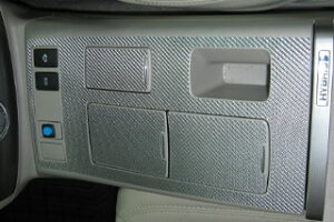 トヨタ エスティマ マジカルカーボン センターコンソール レッド AHR-20W エスティマハイブリッド(2008/12〜)