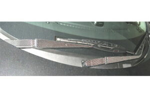 マツダ MPV マジカルカーボン ワイパーアーム ブルー LY3P MPV(2006/2〜)