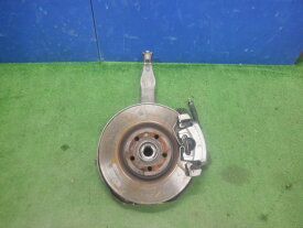 ★ボルボ V90 DBA-PB420 T5 モメンタム 前期★フロント右ナックルハブ 31682226