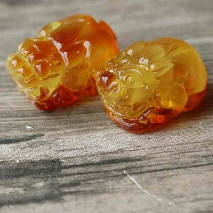 楽天市場】天然 琥珀 貔貅 アンバー 1個 蜜蝋琥珀 ひきゅう 天然石 