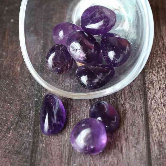 楽天市場】天然石 アメジスト 紫水晶 大粒 さざれ石 50g 高透明度